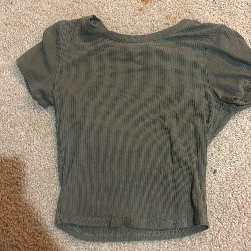green crop top